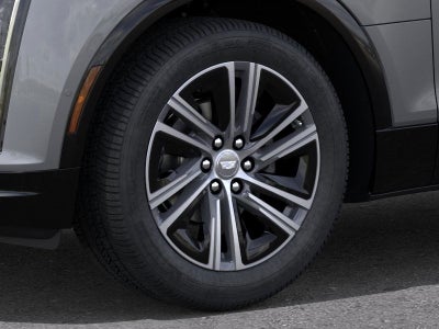 2025 Cadillac LYRIQ Luxury 2