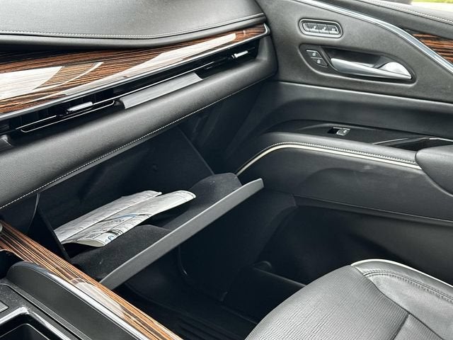 2024 Cadillac Escalade Premium Luxury