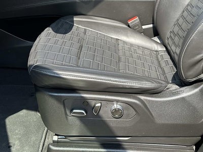 2024 Cadillac Escalade Premium Luxury Platinum