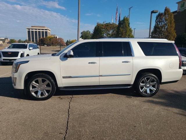 2017 Cadillac Escalade ESV Luxury