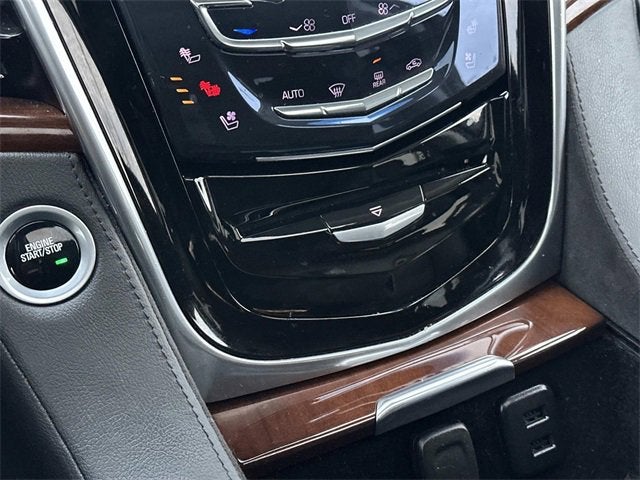 2019 Cadillac Escalade ESV Luxury