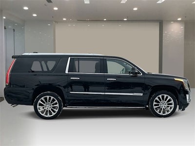2019 Cadillac Escalade ESV Luxury