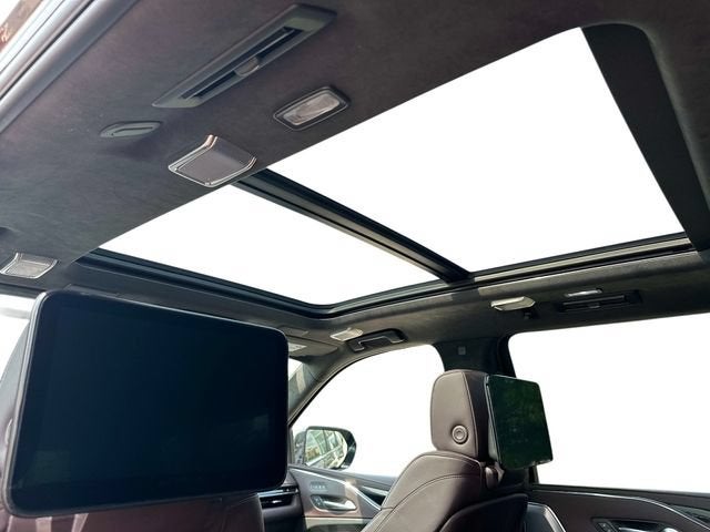 2023 Cadillac Escalade ESV Premium Luxury Platinum