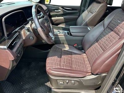 2023 Cadillac Escalade ESV Premium Luxury Platinum