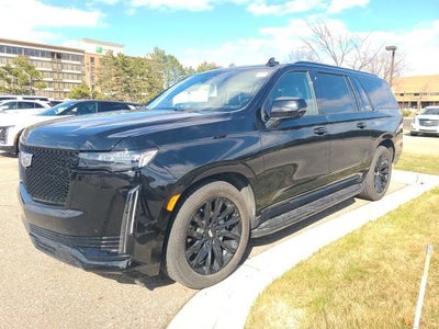 2024 Cadillac Escalade ESV Sport