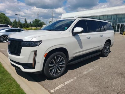 2022 Cadillac Escalade ESV Sport