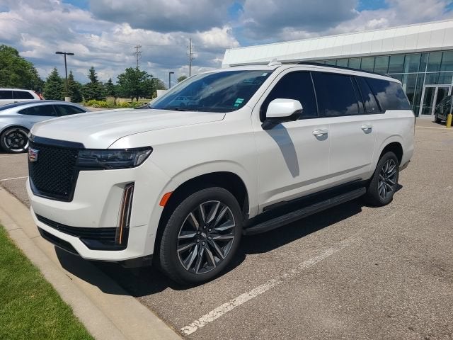 2022 Cadillac Escalade ESV Sport