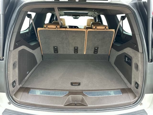 2022 Cadillac Escalade ESV Sport