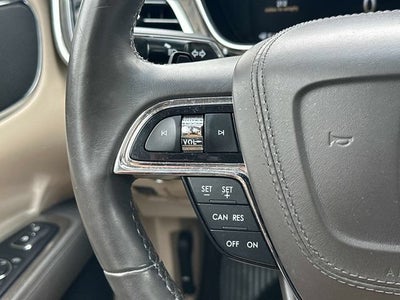2017 Lincoln Continental Select