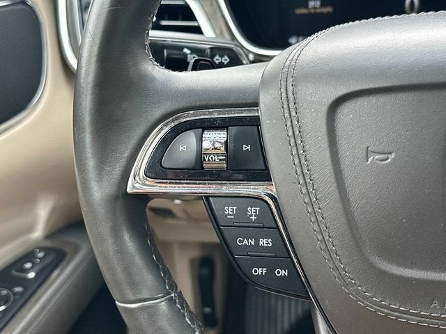 2017 Lincoln Continental Select