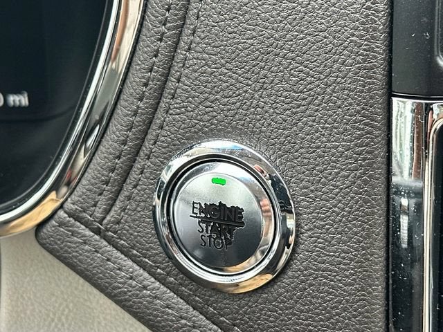 2017 Lincoln Continental Select