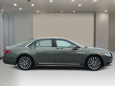 2017 Lincoln Continental Select