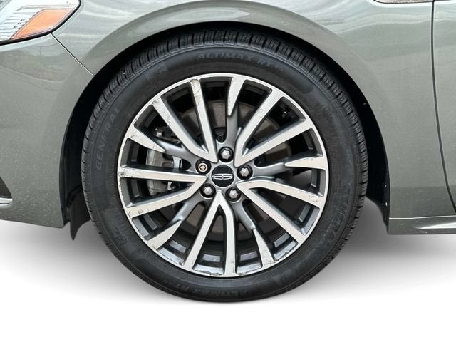 2017 Lincoln Continental Select