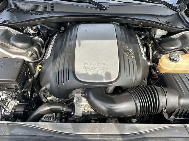 2011 Chrysler 300 300C