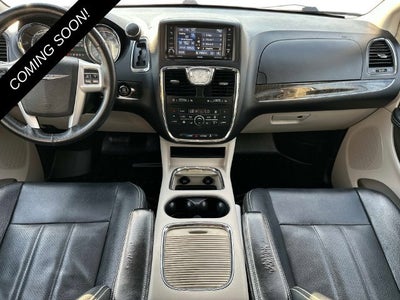 2016 Chrysler Town & Country Touring-L Anniversary Edition