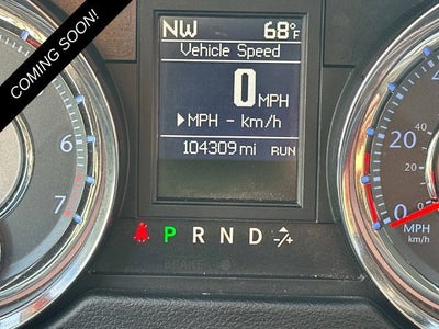 2016 Chrysler Town & Country Touring-L Anniversary Edition