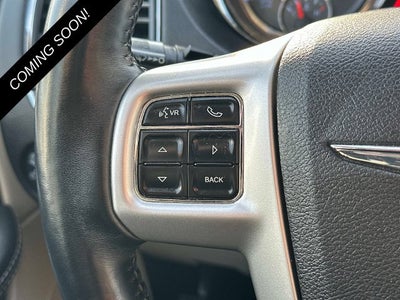 2016 Chrysler Town & Country Touring-L Anniversary Edition