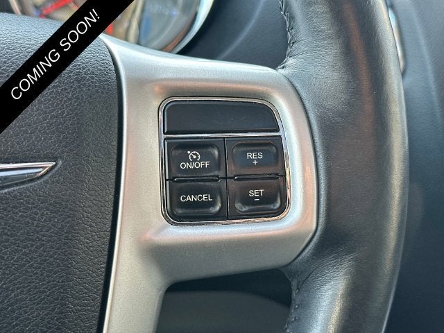 2016 Chrysler Town & Country Touring-L Anniversary Edition