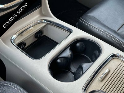 2016 Chrysler Town & Country Touring-L Anniversary Edition