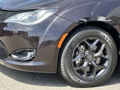 2019 Chrysler Pacifica Touring L Plus