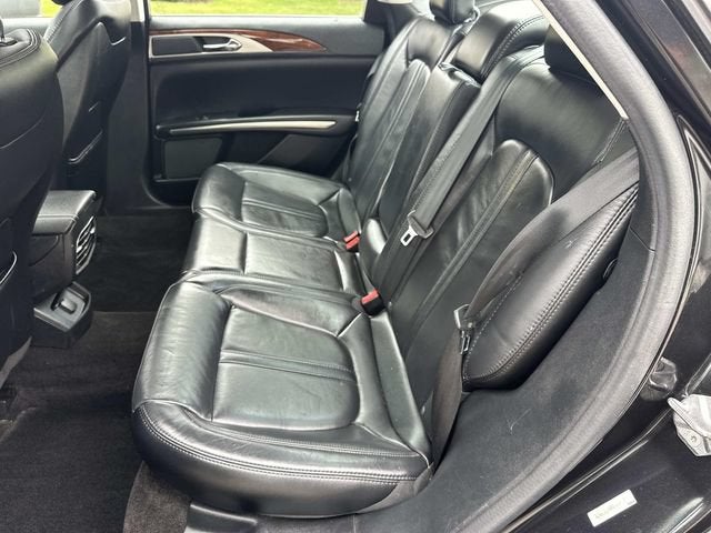 2015 Lincoln MKZ Base