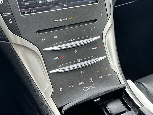 2015 Lincoln MKZ Base