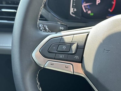 2023 Volkswagen Taos SEL