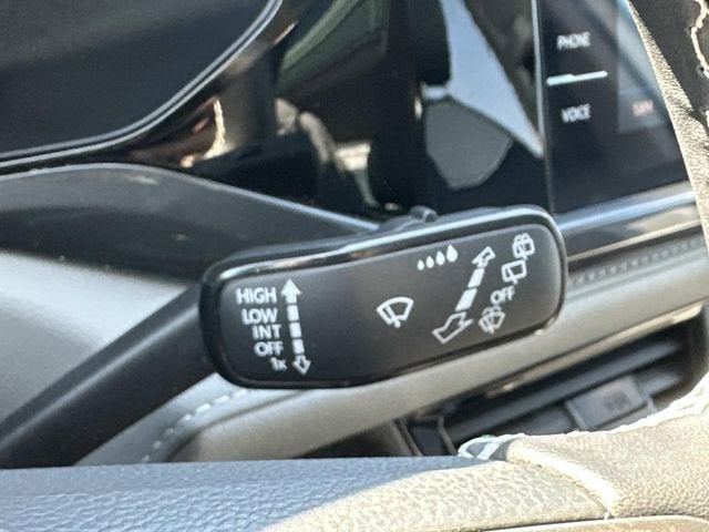 2023 Volkswagen Taos SEL