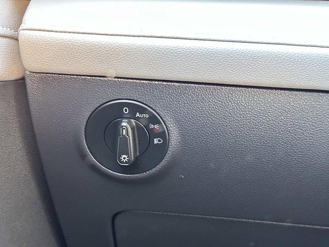 2023 Volkswagen Taos SEL