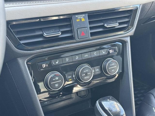 2023 Volkswagen Taos SEL