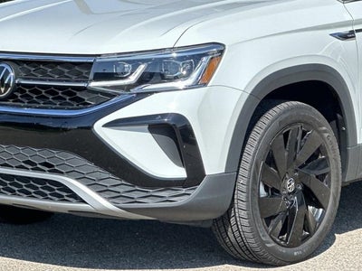 2023 Volkswagen Taos SEL