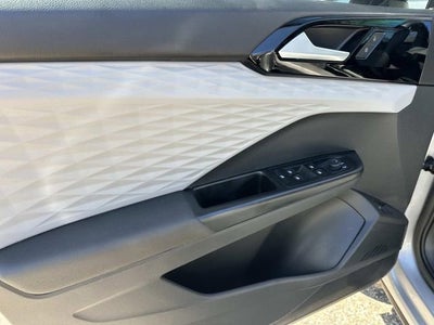 2023 Volkswagen Taos S