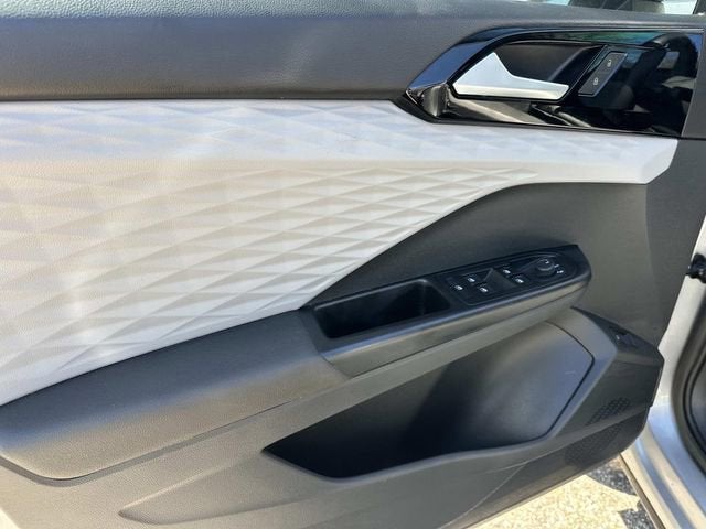 2023 Volkswagen Taos S