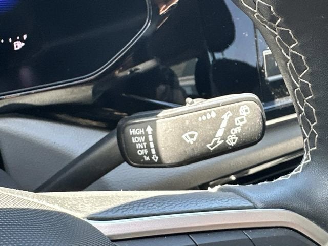 2023 Volkswagen Taos S