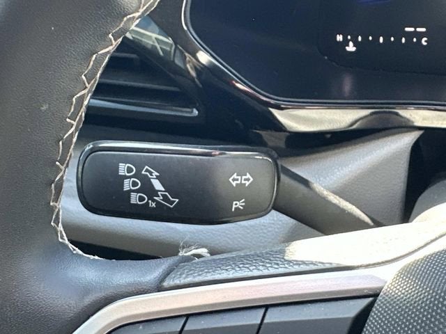 2023 Volkswagen Taos S