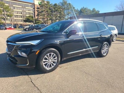 2023 Buick Enclave Essence