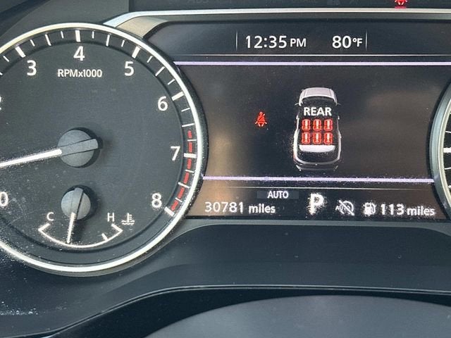 2024 Nissan Pathfinder SV