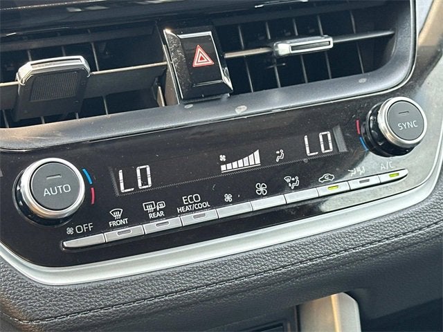 2024 Toyota Corolla Cross XLE