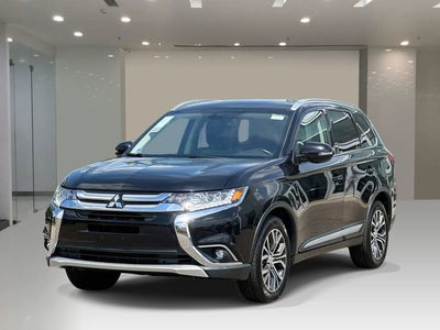 2018 Mitsubishi Outlander ES
