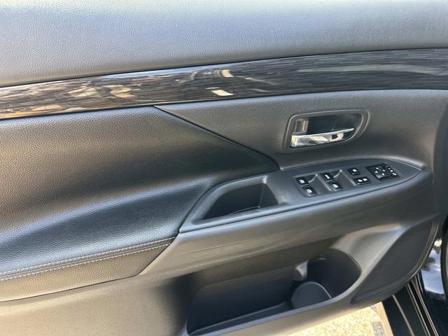 2018 Mitsubishi Outlander ES