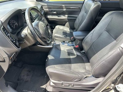 2018 Mitsubishi Outlander ES