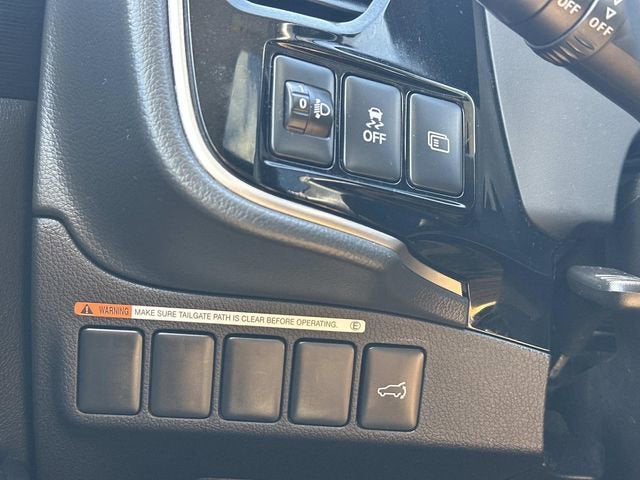 2018 Mitsubishi Outlander ES