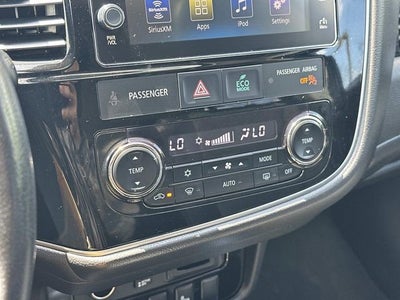 2018 Mitsubishi Outlander ES