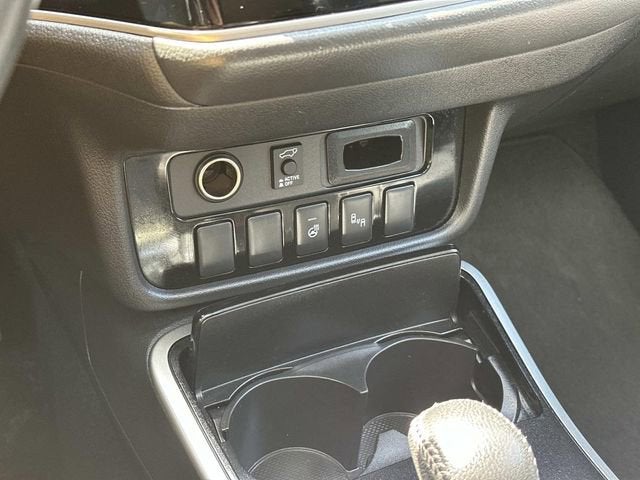 2018 Mitsubishi Outlander ES