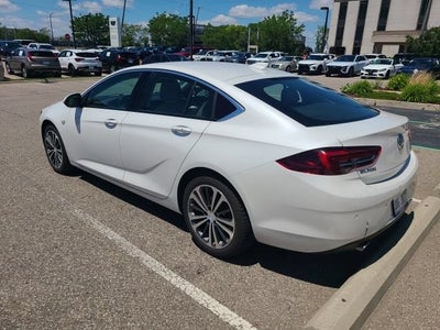 2018 Buick Regal Sportback Essence