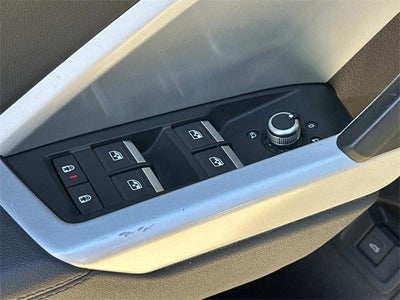 2023 Audi Q3 S line Premium