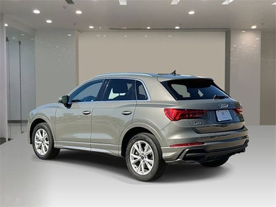 2023 Audi Q3 S line Premium
