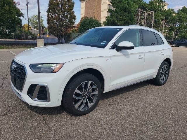2024 Audi Q5 S line Premium Plus