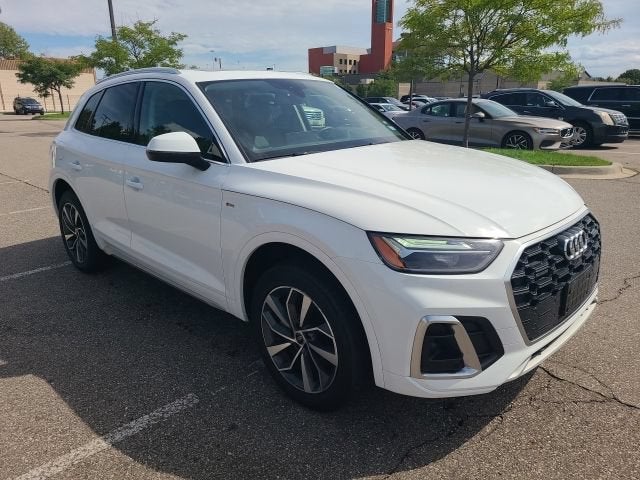 2024 Audi Q5 S line Premium Plus