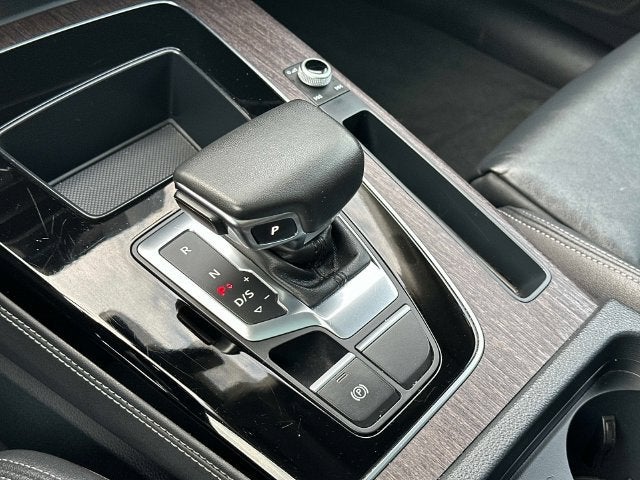 2024 Audi Q5 S line Premium Plus